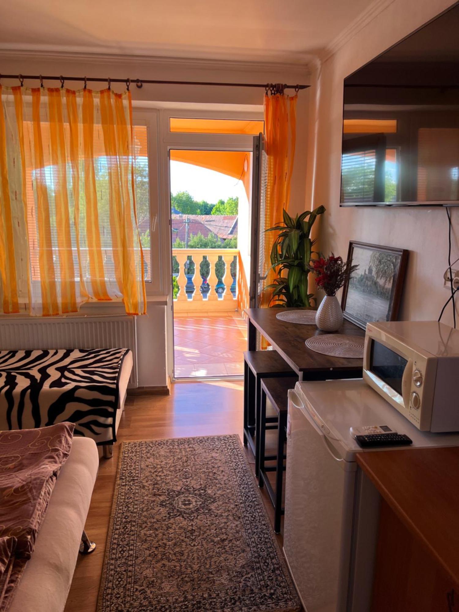 Studio Florida Štúrovo Buitenkant foto