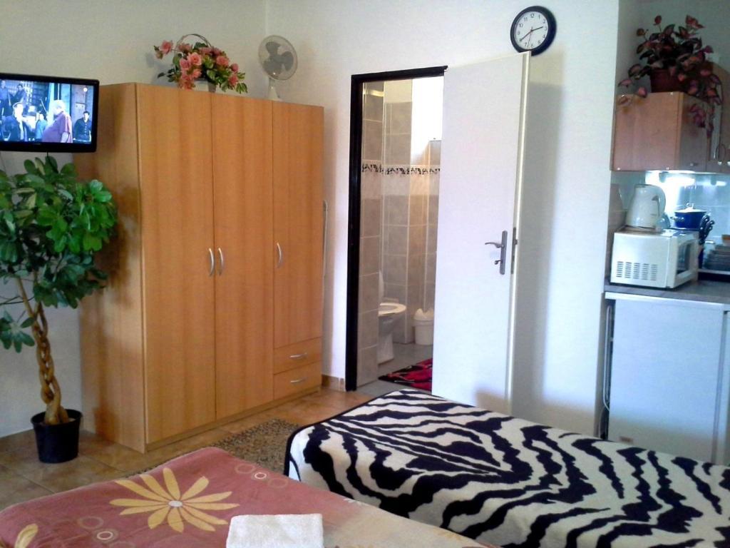 Studio Florida Štúrovo Buitenkant foto